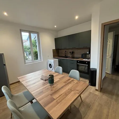 M39 T2 Lacharpargne Valeury Apartment *